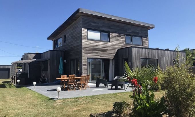 Saint-Mathieu House | Maison Agréable à Deux pas Dune Belle Plage