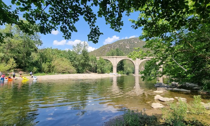 Vieussan House | Maison Avec Extérieur a 100 Mètres de la Rivière
