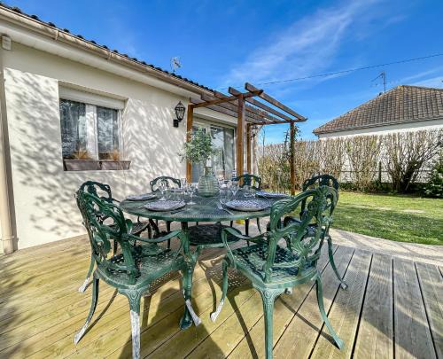 Ferrieres House | Maison avec grand jardin arboré