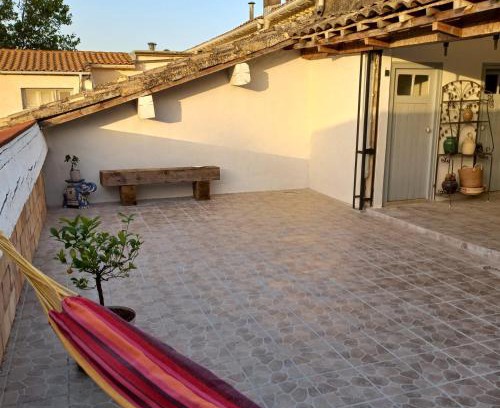 Adissan House | Maison avec superbe terrasse tropézienne