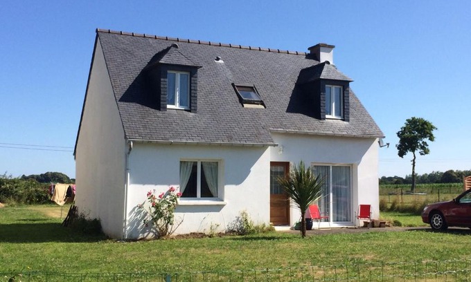 Tredias House | Maison Blanc