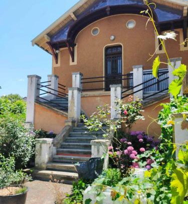 Cusset House | Maison Bonhomme