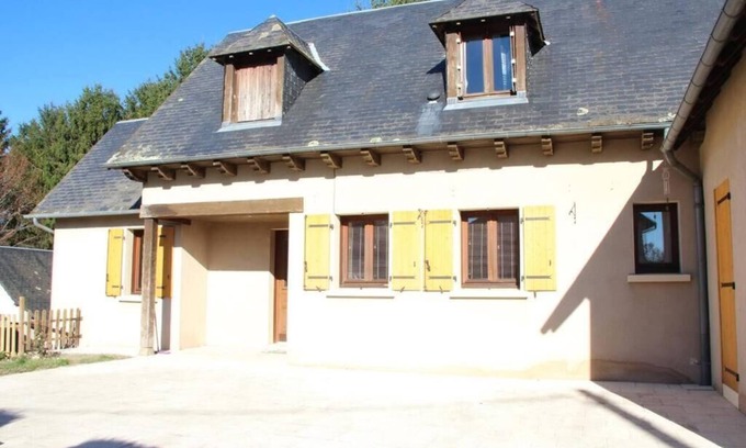 Saint-Priest-de-Gimel House | Maison Calme à 10 Minutes de Tulle et Egletons, 1h de Limoges