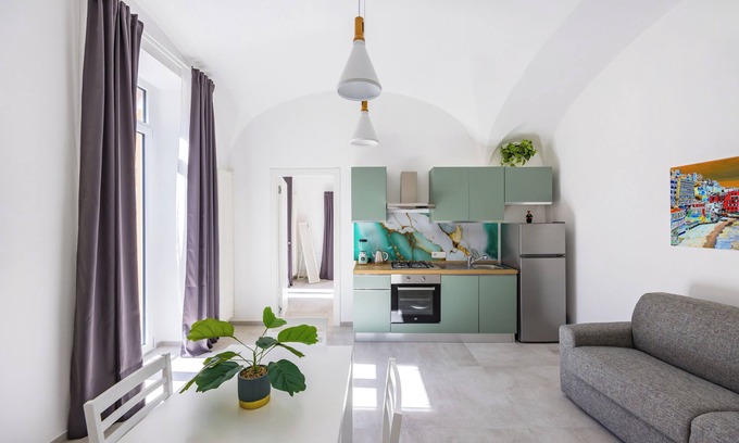 Vittorio Emanuele Apartment | Maison Carolina - One Bedroom Apartment, Sleeps 4