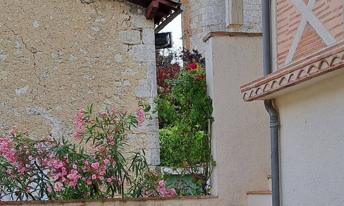 Saint-Clar House | Maison Centre Village Historique