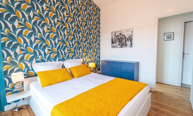 Les Sables d'Olonne House | Maison Chaumoise proche Port & Plage