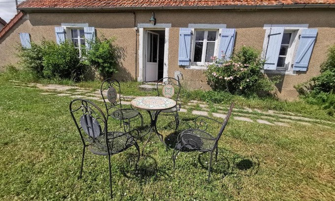 Ternant House | Maison de campagne isolée pour famille