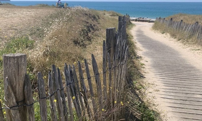 Percy-en-Normandie House | Maison de Campagne Située Dans un Écrin de Verdure à 30 mn des Plages