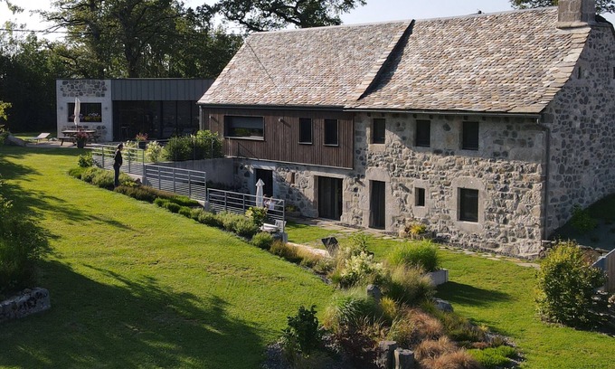 Soulages-Bonneval Cottage | Maison de Caractère au Coeur de L'aubrac à 4 km de Laguiole