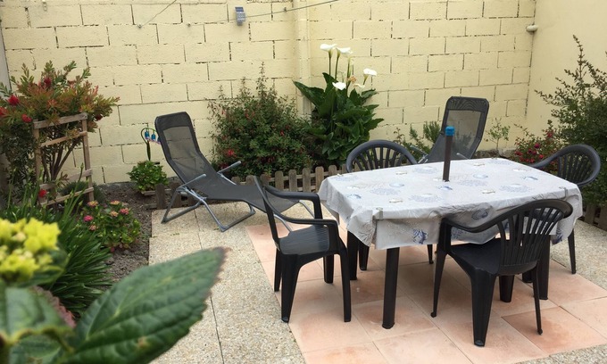 Guilvinec House | Maison de Pêcheur Centre Ville Proche du Port et des Plages