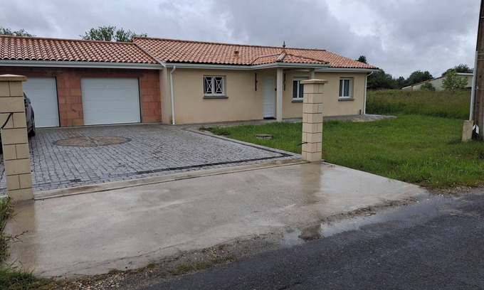 Eyrans House | Maison de Style Industriel