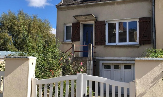 Nogent-le-Rotrou House | Maison de Ville Dans Quartier Historique de Nogent le Rotrou