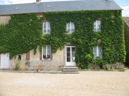 Bures House | Maison familiale avec jardin et WIFI aux portes du Perche - FR-1-497-124