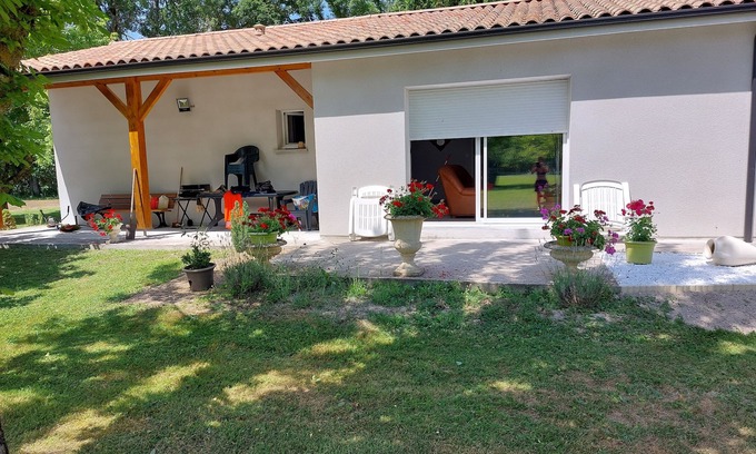 Civrac-en-Medoc House | Maison Location Saisonnière