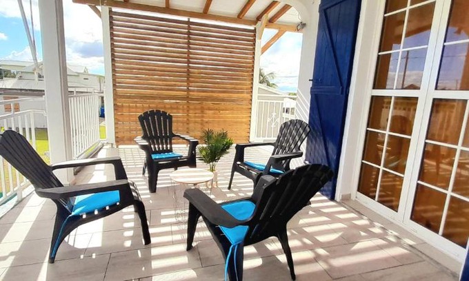 Saint-Francois House | Maison lumineuse