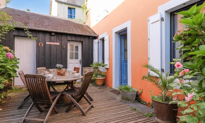 Bono House | Maison pour 7 - 100m du port du Bono