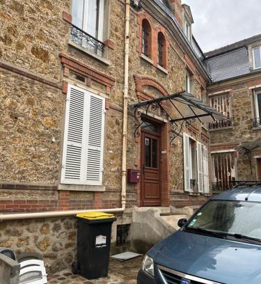 Boissy-Saint-Leger Apartment | Maison proche Disneyland paris