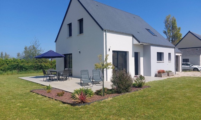 Reville House | Maison Sarness