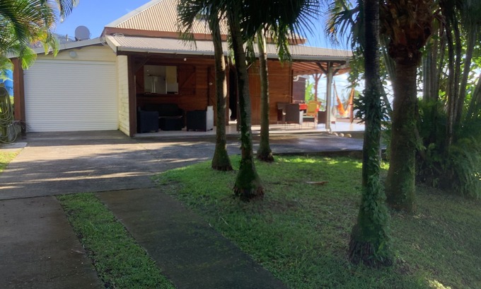 Saint-Claude House | Maison tropicale