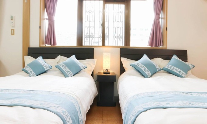 Naha City Centre Apartment | Maison Tsuha 401 Spacious 56 Near Kokusai Street Accommodates up to 12 people/Naha Okinawa