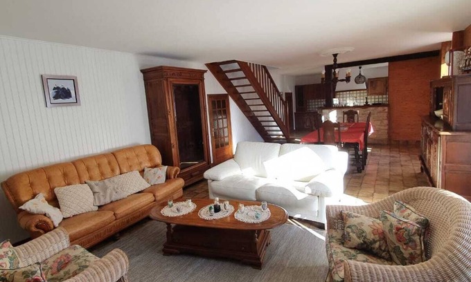 Treffiagat House | Maison typique pour 10 personnes, jardin clos et fleuri, proche plage