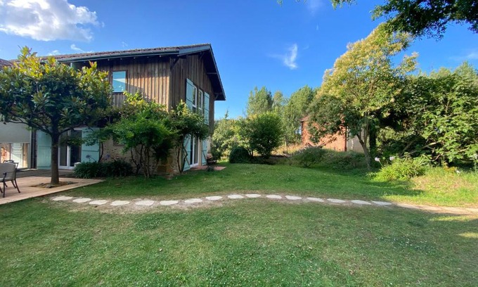 Bourrouillan Apartment | Majellon