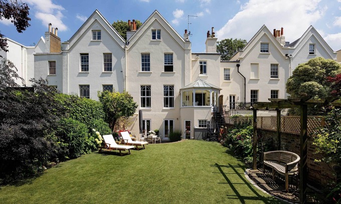 Kensington House | Majestic in Kensington, by Veeve