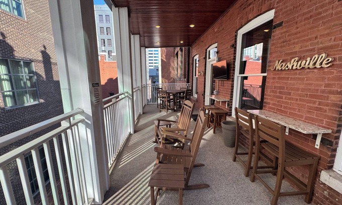 Downtown Nashville Apartment | Majestic Lofts #502 - Private BALCONY over Printers Alley! Blocks from Broadway!