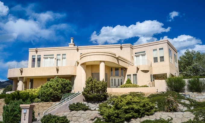 Foothills South House | MAJESTIC LUXURY IN THE ABQ FOOTHILLS!
