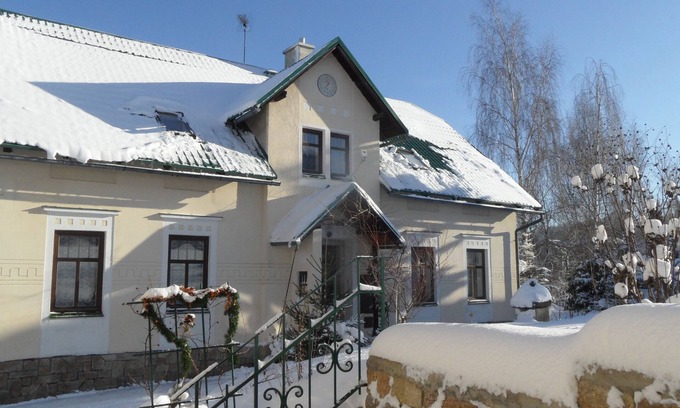 Drzkov Apartment | Mala Normandie