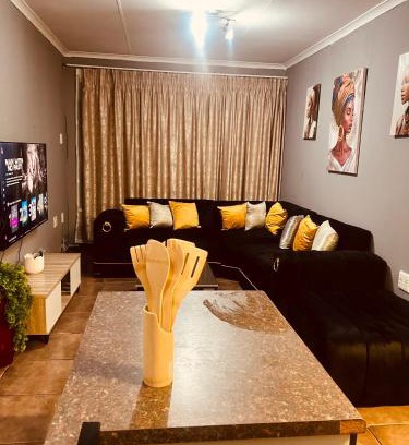 Newcastle Apartment | Mama R's unit 7