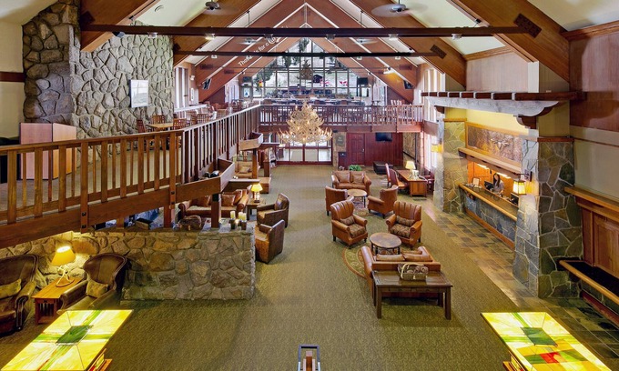 Mammoth Lakes Hotel | Mammoth Mountain Inn