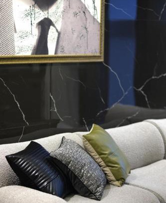 Hera Street Apartment | Manazel AL-Diriyah - ALZahra 2BR Stylish Stay 75TV 35