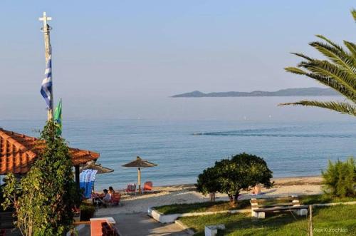 Nea Rodha House | MangoSeaview Home1