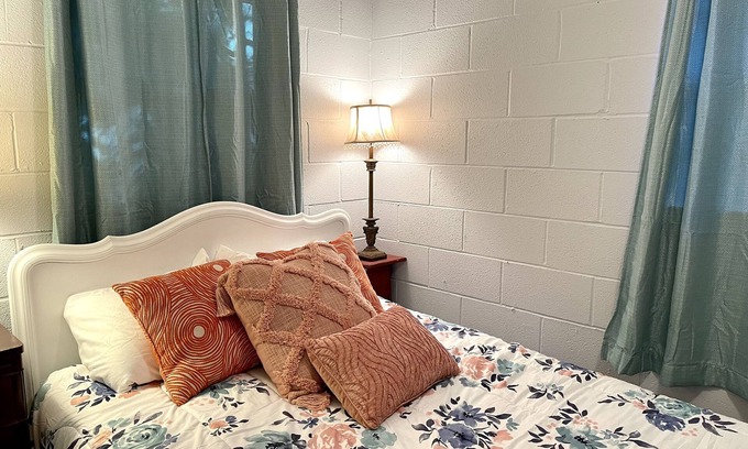 Mid America Cottage | Manor Cottage π Hidden Gem