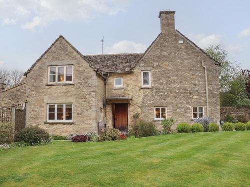 Ampney Crucis House | Manor Cottage