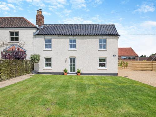 East Dereham House | Manor Cottage