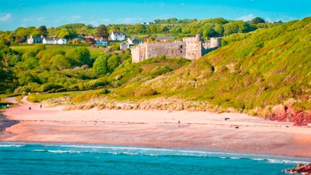 Manorbier Hotel | Manorbier Castle Inn Sunset Room