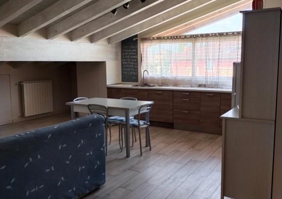 Rovetta Apartment | Mansarda Ciclamino