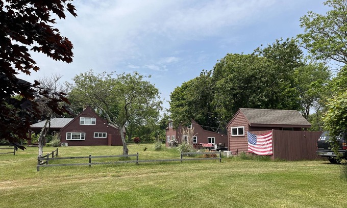 New Shoreham House | Mansion Beach- October to May Available!