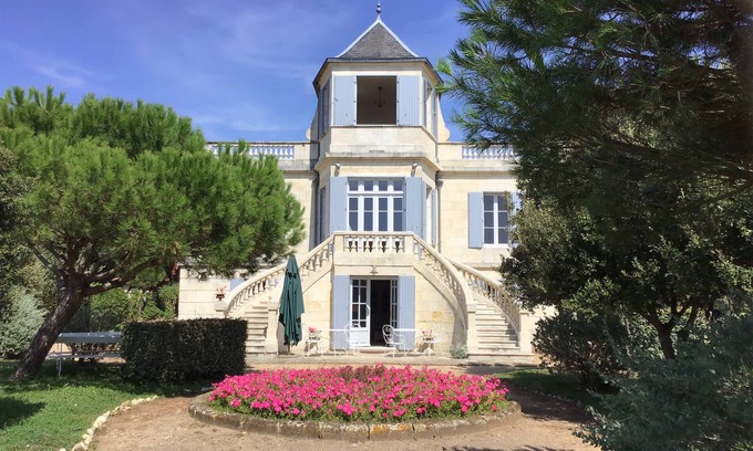 Fouras House | Mansion - Fouras
