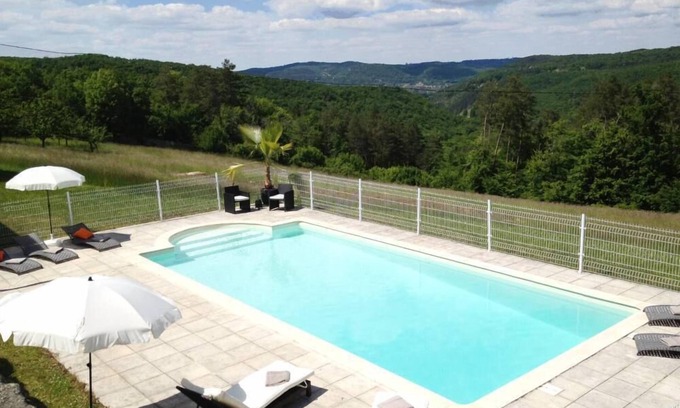 Castelnaud-la-Chapelle House | Mansion House in Dordogne with private pool