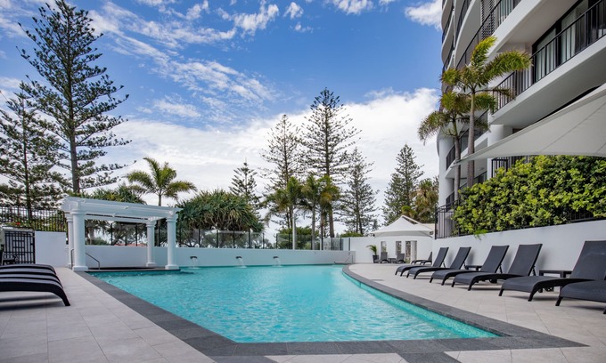 Coolangatta Apartment | Mantra Coolangatta Beach