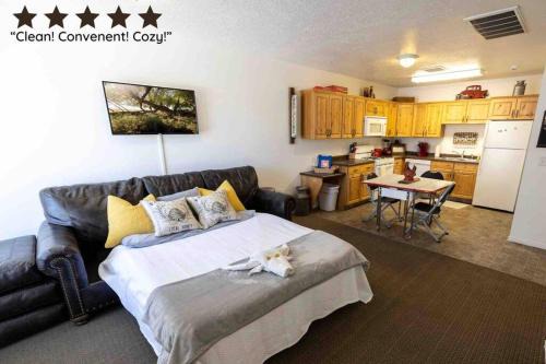 Mount Pleasant Apartment | Maple Canyon~waffles~kitchen~wash+dry