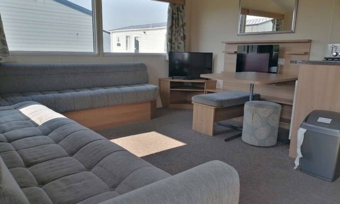 Camber Apartment | Maple leaf - 3 bedrooms sleeps 8