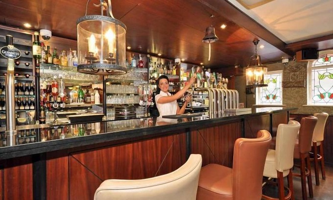 Glasnevin Hotel | Maples House Hotel