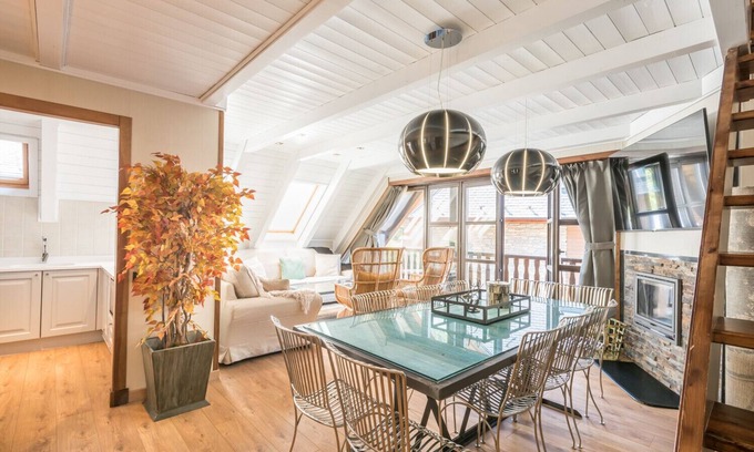 Baqueira Apartment | Marconi Bright duplex with excellent views at the foot of track 1500 of Baqueira-Beret