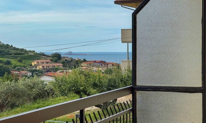 San Vito Chietino Apartment | Mare, Monti e Limoni