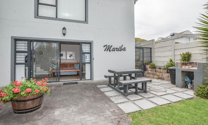 Yzerfontein Apartment | Mariba