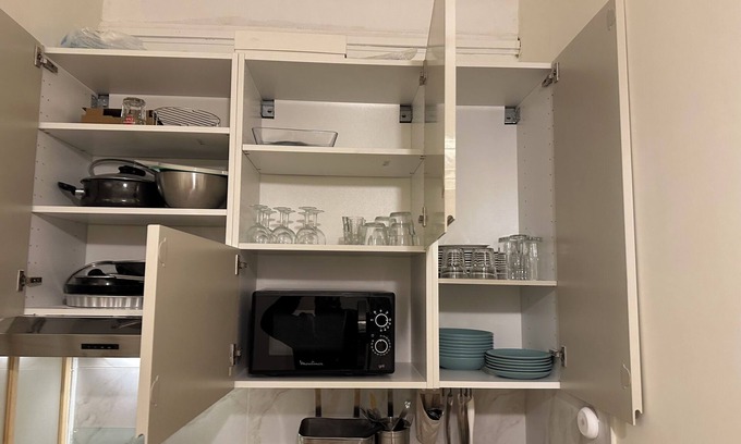 Faubourg-du-Roule Apartment | Marie Antoinette Garden - Arc de Triomphe Historical Paris Center